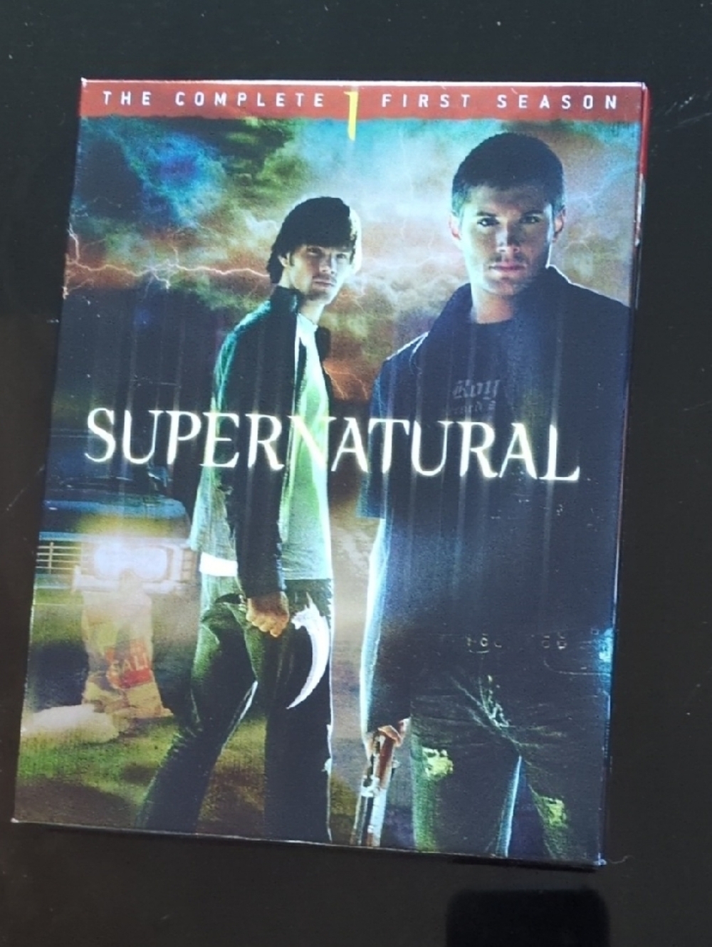 Supernatural The Complete First Season DVD Box Set